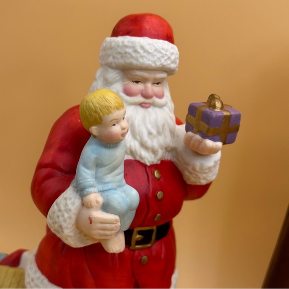 Santa Claus Figurine Porcelain Red White Toys Sack - Picture 16 of 16